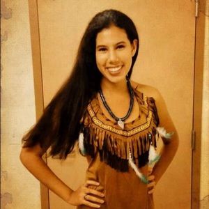 Pocahontas cosplay/Halloween costume